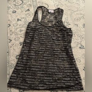 Lace Floral knit top in great condition